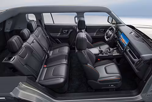 2 FILAS DE ASIENTOS Y 5 ASIENTOS DISPONIBLES